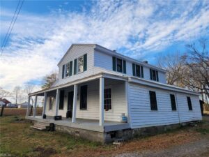 7-acre historic rural property in Elberon photo