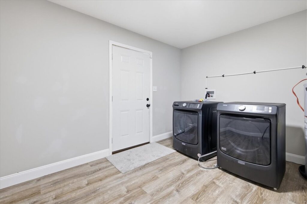 washer and dryer