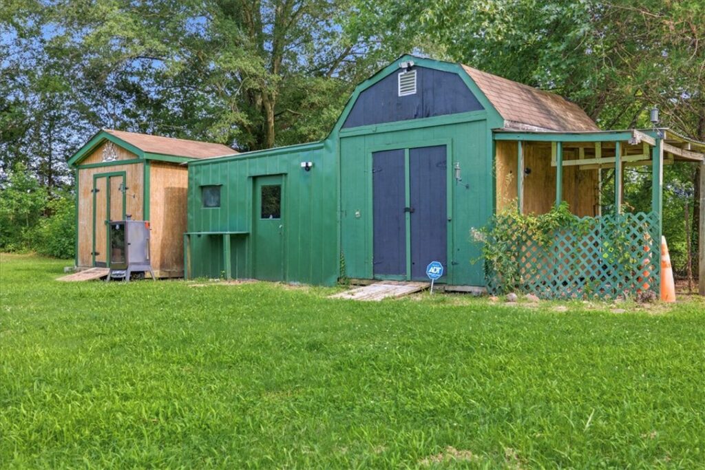 shed